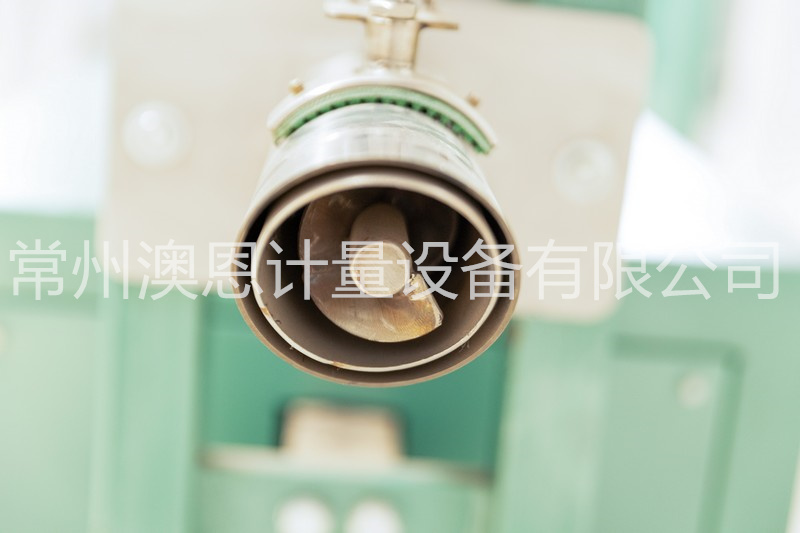 螺桿推送物料，精確不卡頓，適應各類顆粒，粉料